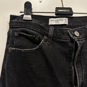 Abercrombie & Fitch The Mom High Rise Ripped Jeans